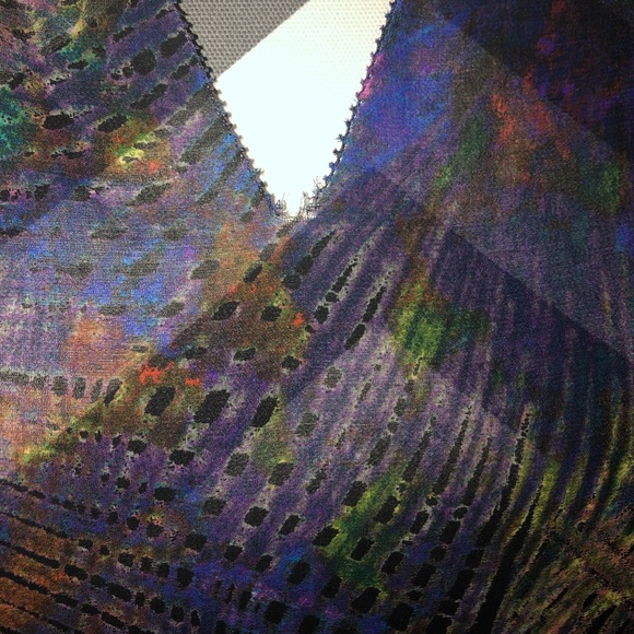 NEW-RACHEL by Rachel Roy “Dharma Dreaming” Blouse - Picture 2 of 7